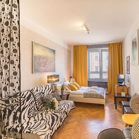 Rent Like Home - Olawska 1 Breslavia Exterior foto